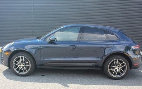 Porsche Macan I рестайлинг, 2022 год, 4 999 999 рублей, 2 фотография