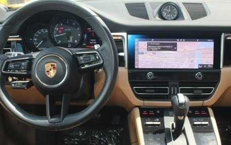 Porsche Macan I рестайлинг, 2022 год, 4 999 999 рублей, 11 фотография