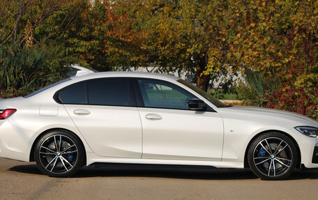 BMW 3 серия, 2019 год, 3 500 000 рублей, 3 фотография