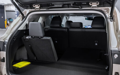 Toyota Highlander, 2025 год, 5 920 000 рублей, 4 фотография