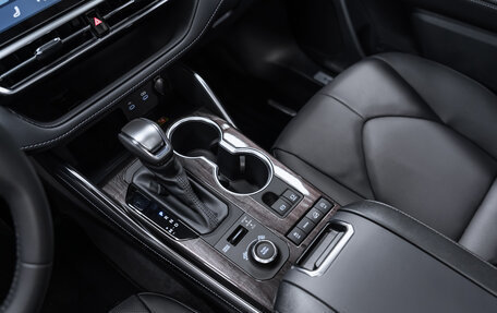 Toyota Highlander, 2025 год, 5 920 000 рублей, 14 фотография