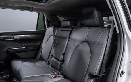 Toyota Highlander, 2025 год, 5 920 000 рублей, 19 фотография