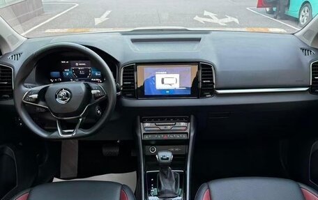 Skoda Karoq I, 2022 год, 2 280 000 рублей, 7 фотография