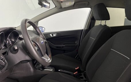 Ford Fiesta, 2015 год, 995 000 рублей, 11 фотография