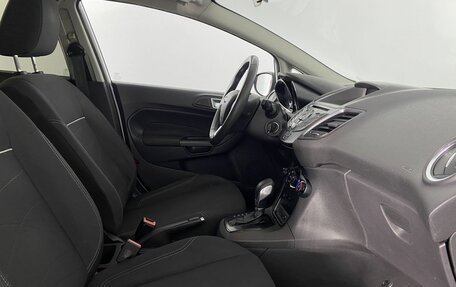 Ford Fiesta, 2015 год, 995 000 рублей, 12 фотография