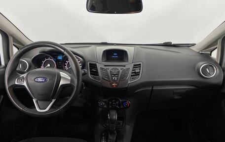 Ford Fiesta, 2015 год, 995 000 рублей, 15 фотография