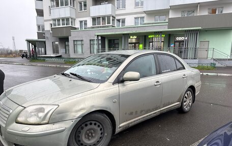 Toyota Avensis III рестайлинг, 2003 год, 500 000 рублей, 2 фотография