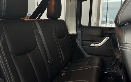 Jeep Wrangler, 2013 год, 2 700 000 рублей, 23 фотография