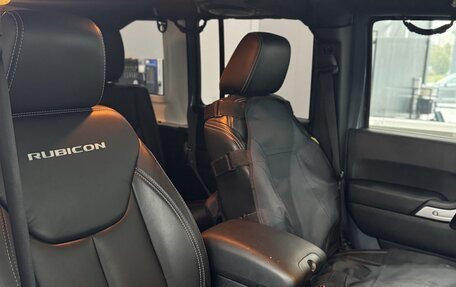 Jeep Wrangler, 2013 год, 2 700 000 рублей, 28 фотография