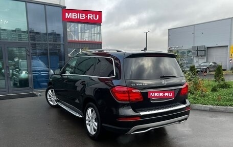 Mercedes-Benz GL-Класс, 2013 год, 3 500 000 рублей, 7 фотография