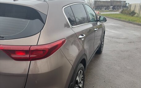 KIA Sportage IV рестайлинг, 2018 год, 2 250 000 рублей, 6 фотография