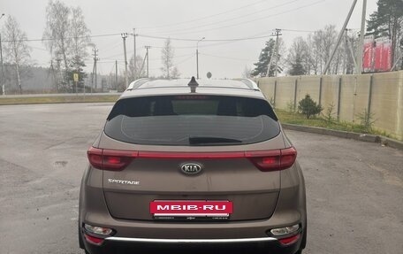 KIA Sportage IV рестайлинг, 2018 год, 2 250 000 рублей, 4 фотография