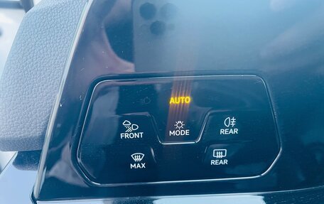 Volkswagen Golf VIII, 2023 год, 2 175 000 рублей, 20 фотография