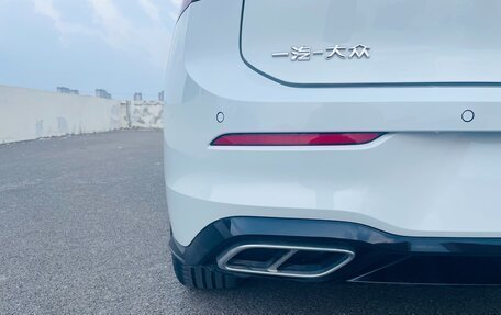 Volkswagen Golf VIII, 2023 год, 2 175 000 рублей, 30 фотография