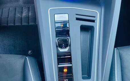 Volkswagen Golf VIII, 2023 год, 2 175 000 рублей, 24 фотография