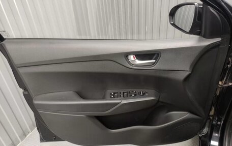 Hyundai Solaris II рестайлинг, 2021 год, 1 401 000 рублей, 13 фотография