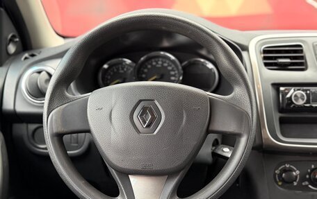 Renault Logan II, 2017 год, 650 000 рублей, 17 фотография