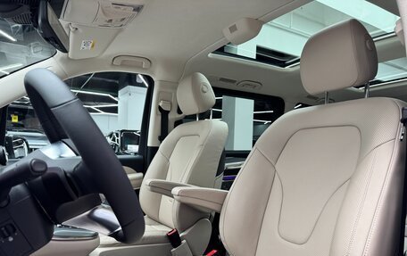 Mercedes-Benz V-Класс, 2025 год, 14 300 000 рублей, 18 фотография