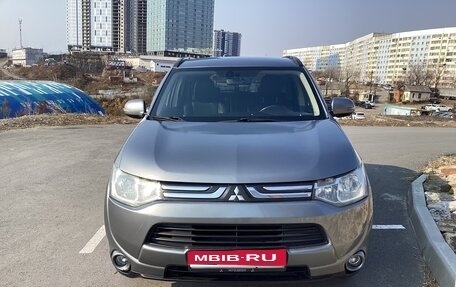 Mitsubishi Outlander III рестайлинг 3, 2012 год, 1 250 000 рублей, 1 фотография