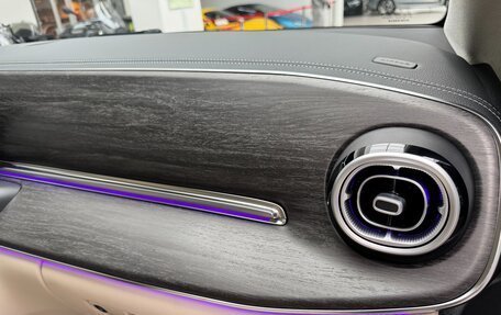 Mercedes-Benz V-Класс, 2025 год, 14 300 000 рублей, 33 фотография