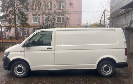 Volkswagen Transporter T6 рестайлинг, 2019 год, 3 500 000 рублей, 6 фотография
