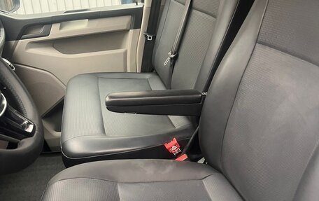 Volkswagen Transporter T6 рестайлинг, 2019 год, 3 500 000 рублей, 13 фотография