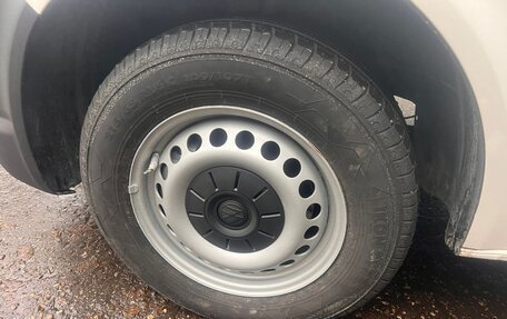 Volkswagen Transporter T6 рестайлинг, 2019 год, 3 500 000 рублей, 16 фотография