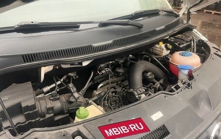 Volkswagen Transporter T6 рестайлинг, 2019 год, 3 500 000 рублей, 14 фотография