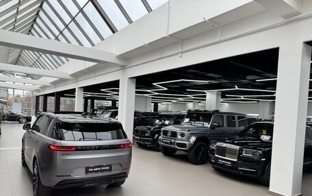 Land Rover Range Rover Sport, 2025 год, 19 490 000 рублей, 38 фотография