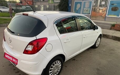 Opel Corsa D, 2014 год, 900 000 рублей, 2 фотография