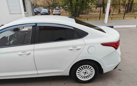 Hyundai Solaris II рестайлинг, 2018 год, 1 450 000 рублей, 8 фотография