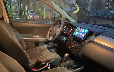 Nissan Tiida, 2010 год, 900 000 рублей, 5 фотография