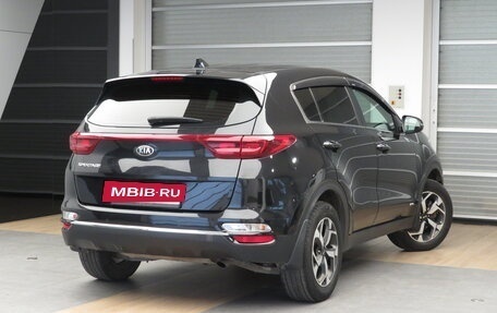 KIA Sportage IV рестайлинг, 2020 год, 1 995 000 рублей, 2 фотография