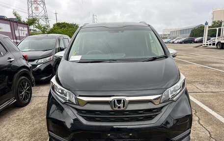 Honda Freed II, 2021 год, 1 523 000 рублей, 2 фотография