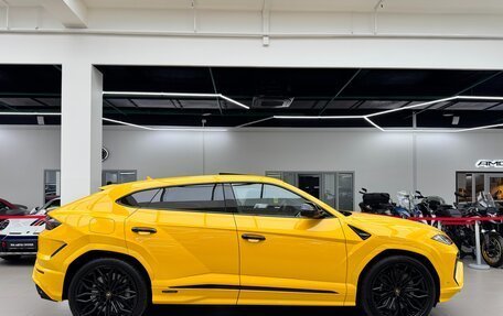 Lamborghini Urus I, 2025 год, 43 999 000 рублей, 8 фотография
