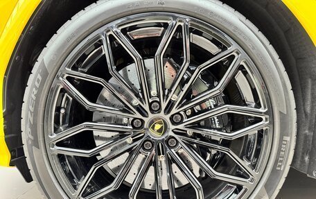 Lamborghini Urus I, 2025 год, 43 999 000 рублей, 17 фотография