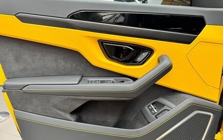 Lamborghini Urus I, 2025 год, 43 999 000 рублей, 22 фотография