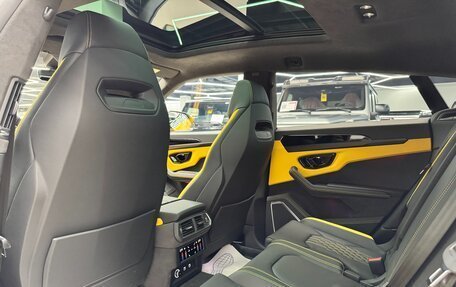 Lamborghini Urus I, 2025 год, 43 999 000 рублей, 26 фотография