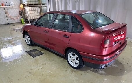 Volkswagen Polo III рестайлинг, 1996 год, 180 000 рублей, 3 фотография