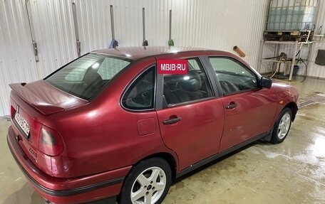 Volkswagen Polo III рестайлинг, 1996 год, 180 000 рублей, 4 фотография