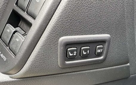 Toyota Land Cruiser Prado 150 рестайлинг 2, 2022 год, 4 670 000 рублей, 14 фотография