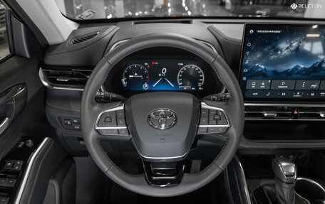 Toyota Highlander, 2025 год, 6 200 000 рублей, 11 фотография