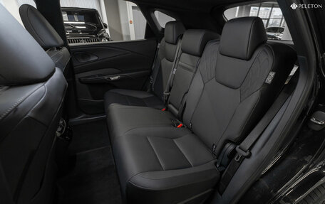 Lexus RX IV рестайлинг, 2025 год, 8 300 000 рублей, 13 фотография