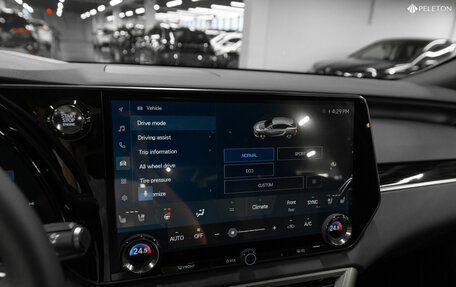 Lexus RX IV рестайлинг, 2025 год, 8 300 000 рублей, 16 фотография