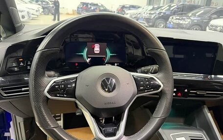 Volkswagen Golf VIII, 2021 год, 1 779 432 рублей, 10 фотография