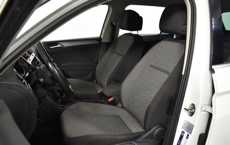 Volkswagen Tiguan II, 2021 год, 2 372 150 рублей, 10 фотография