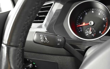 Volkswagen Tiguan II, 2021 год, 2 372 150 рублей, 17 фотография