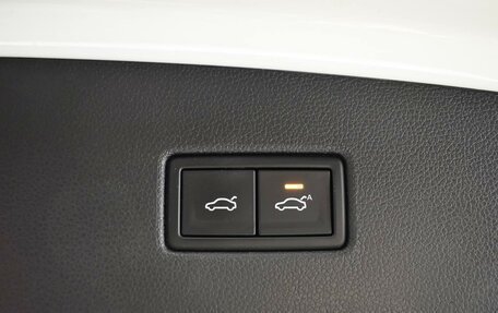 Volkswagen Tiguan II, 2021 год, 2 372 150 рублей, 24 фотография