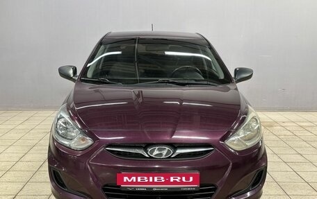 Hyundai Solaris II рестайлинг, 2011 год, 610 000 рублей, 2 фотография