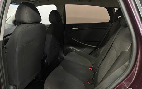 Hyundai Solaris II рестайлинг, 2011 год, 610 000 рублей, 14 фотография